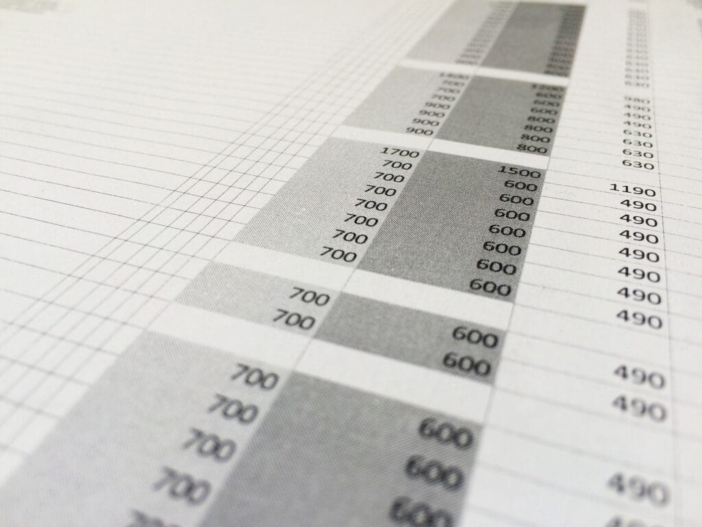illustrazione di una tabella di dati da analizzare